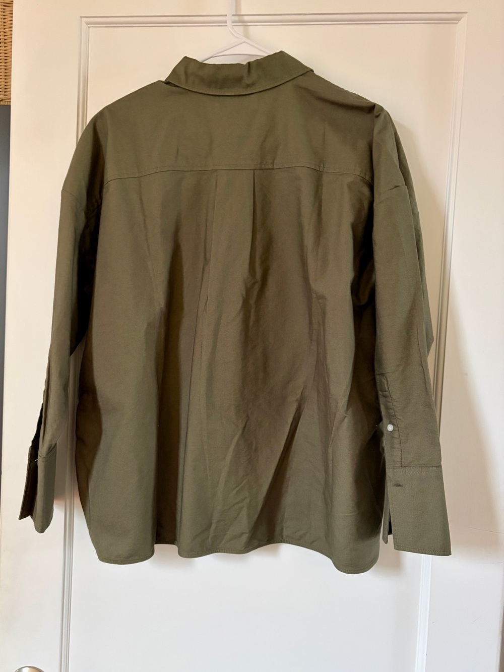 Everlane Olive Green Utility Button-Down Shirt - NWT - Picture 3 of 8